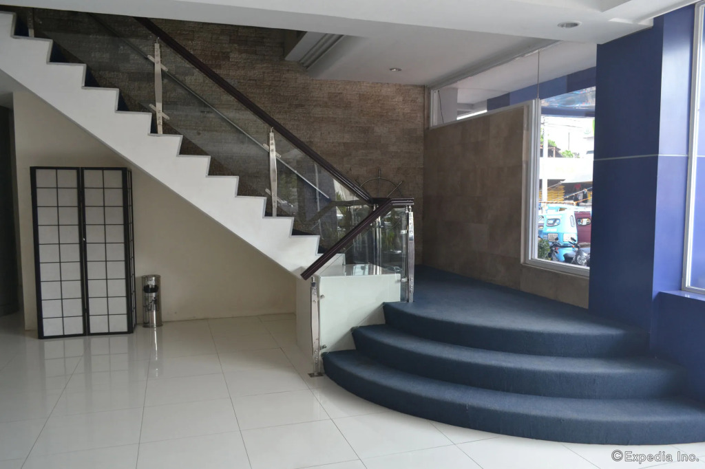Anchor Hotel