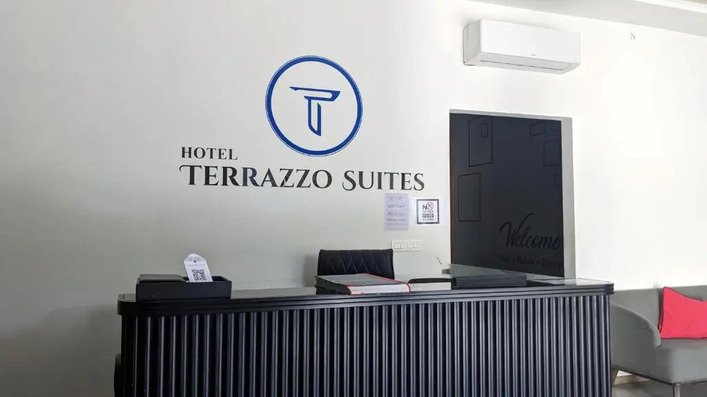Terrazzo Suits