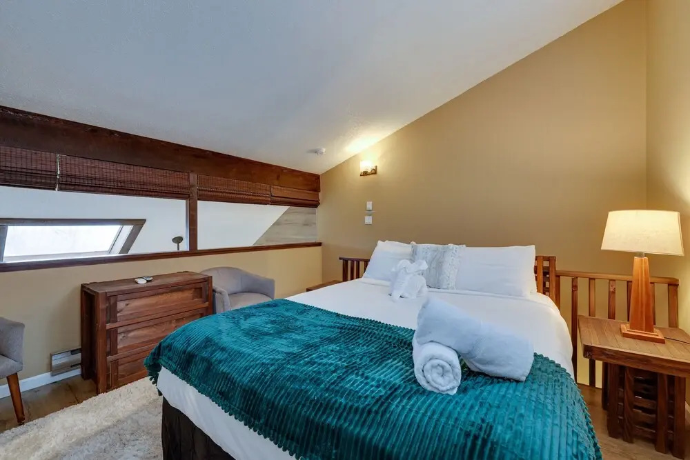 Pocono Paradise Ultimate Camelback Getaway 4 Bedroom Townhouse