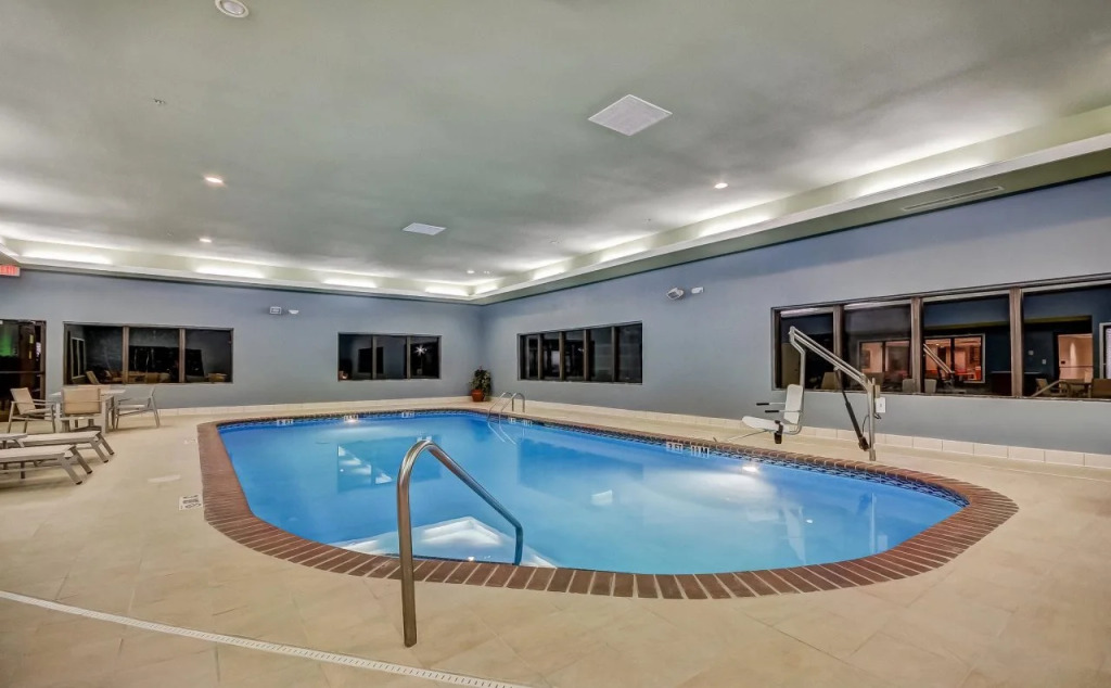 Holiday Inn Express & Suites Greenville Airport i85 by IHG