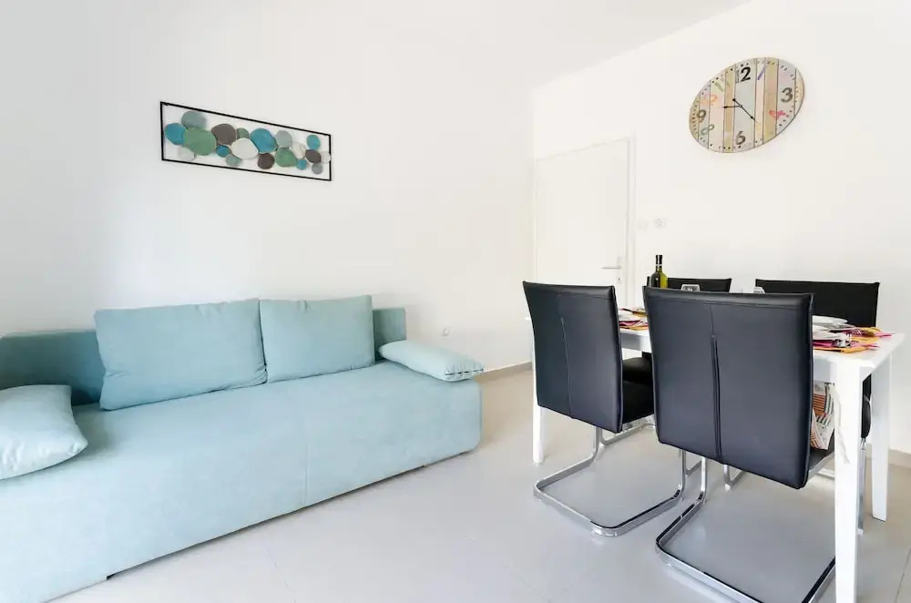 Apartments and Rooms Bianca