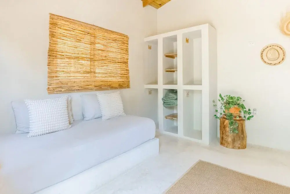 Manifester Comfort Room