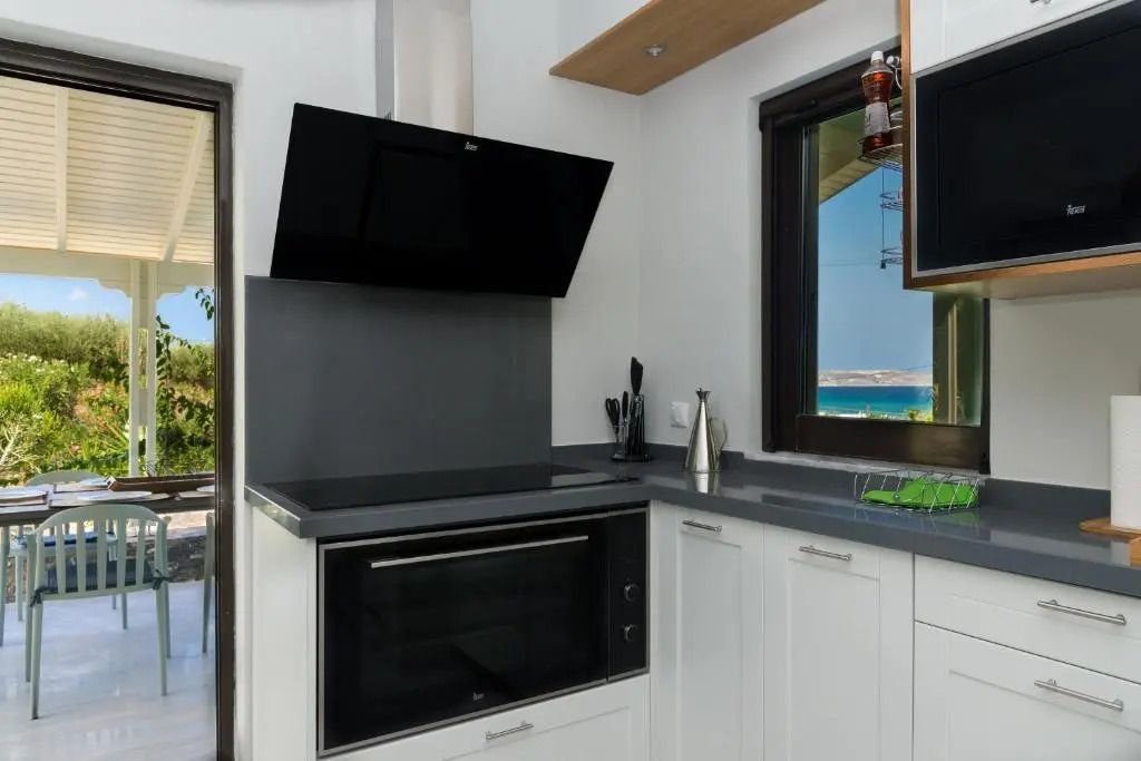 NEW - Villa Manika - 3BR 3BA Pool