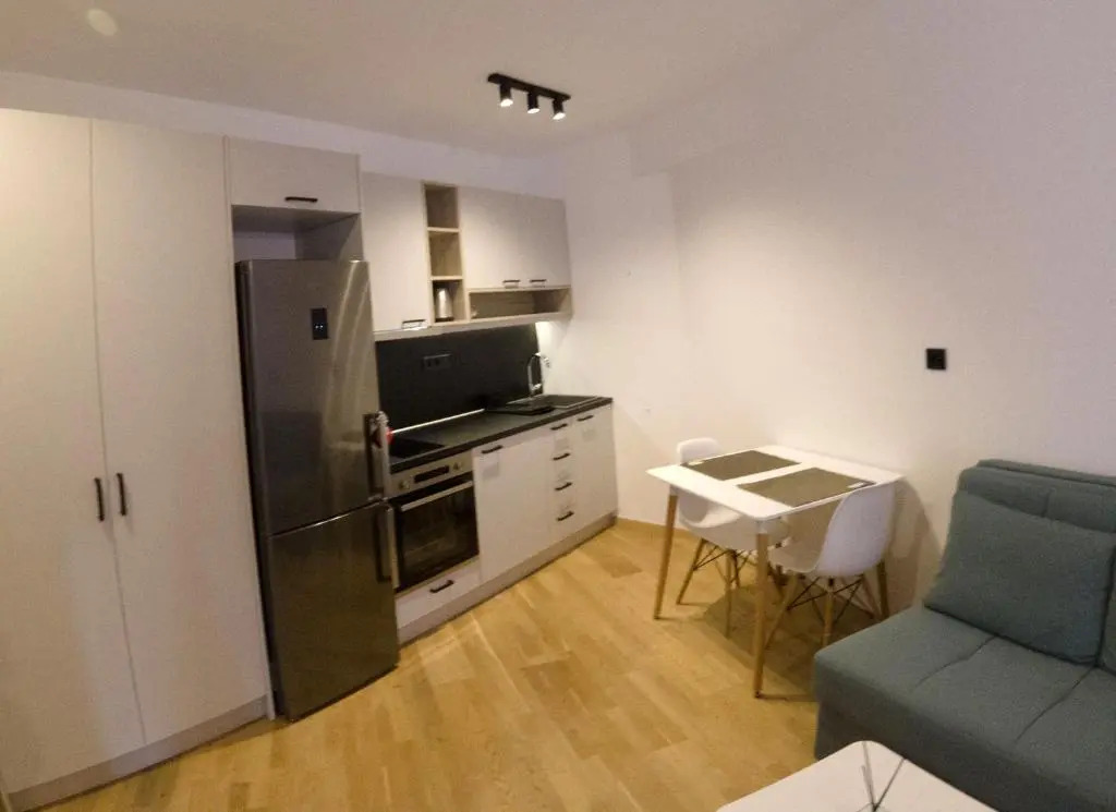 Room B8