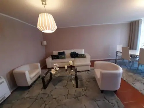 Muralha da Barca Apartamentos RNAL nº13939 Al,5848 Al, 6419 AL-Chamada para a rede móvel nacional