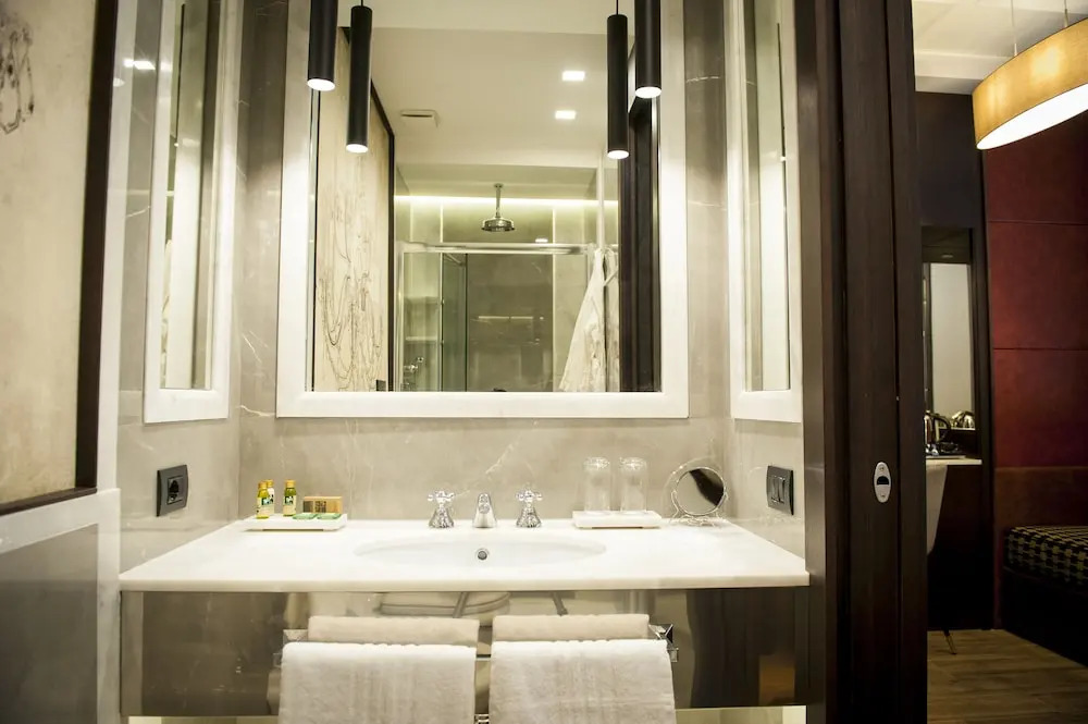The Inn at the Spanish Steps Luxury Collection - The Inn at the Spanish Steps