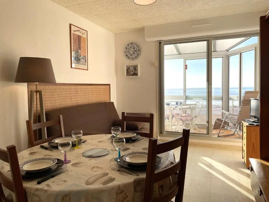Appartement Saint-Gilles-Croix-de-Vie, 2 pièces, 4 personnes - FR-1-224-300