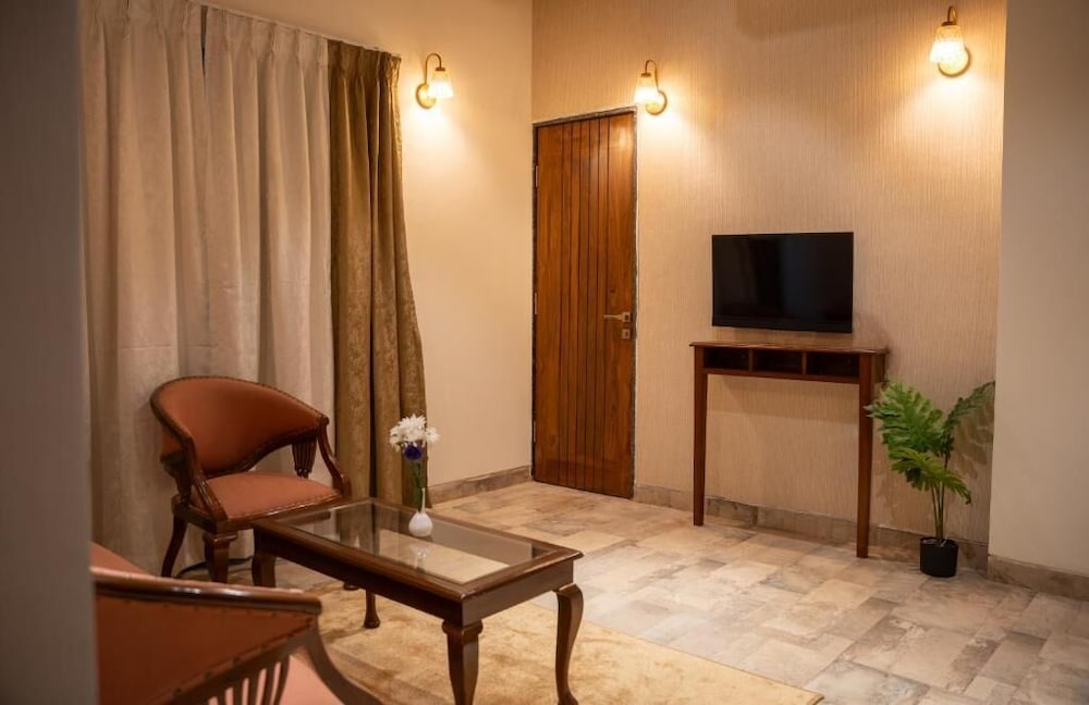 Parkwood Exotica Resort - Alibaug