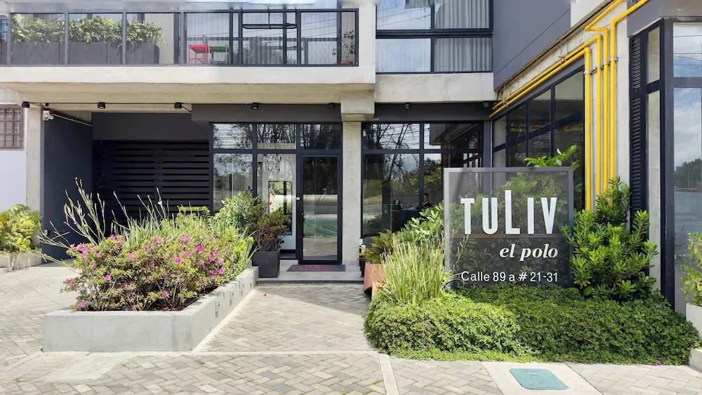 w Marvelous Loft in Polo