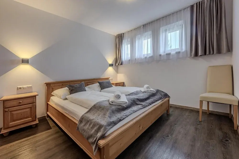 Mount-apartment Directly on Ski-slopes