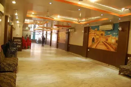Hotel Ronak Plaza