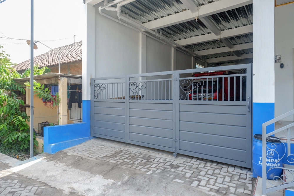 RedDoorz near Universitas Semarang 2