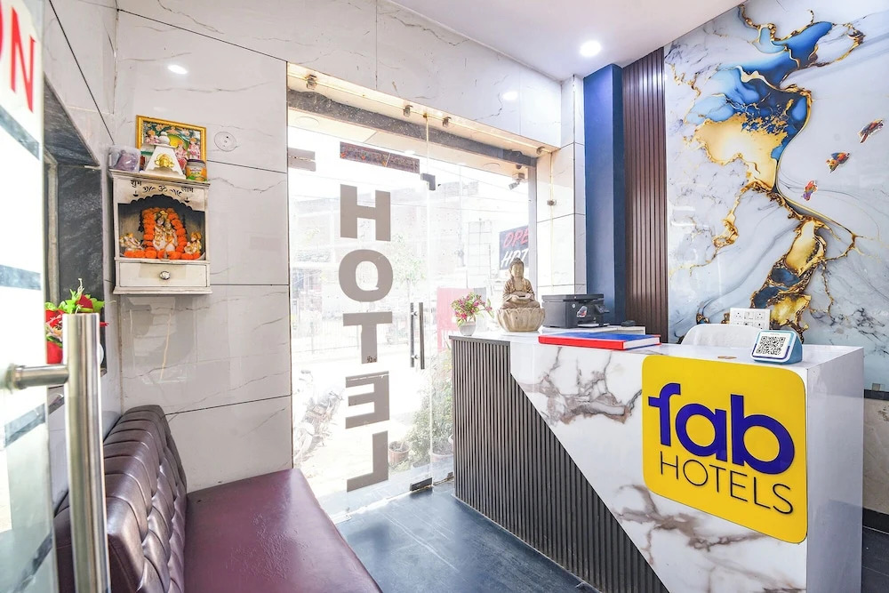 Fabhotel Metro Inn I