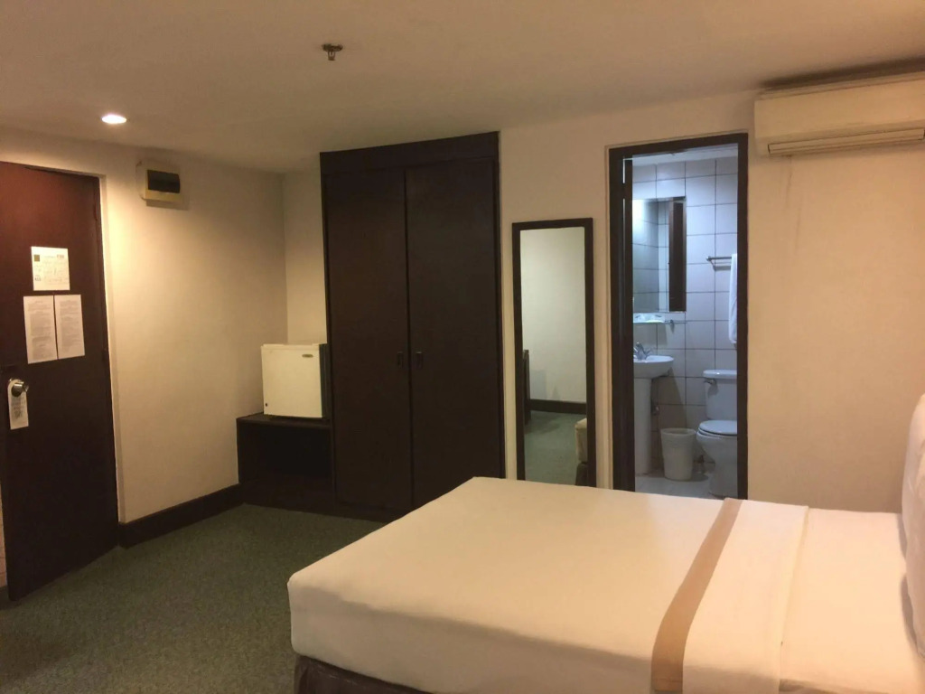 Rajah Park Hotel by Hiverooms