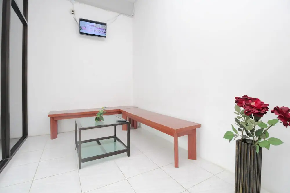 Airy Tawangsari Puri Anjasmoro EE3 5 Semarang