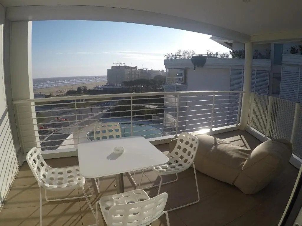 Marina Verde Resort Official