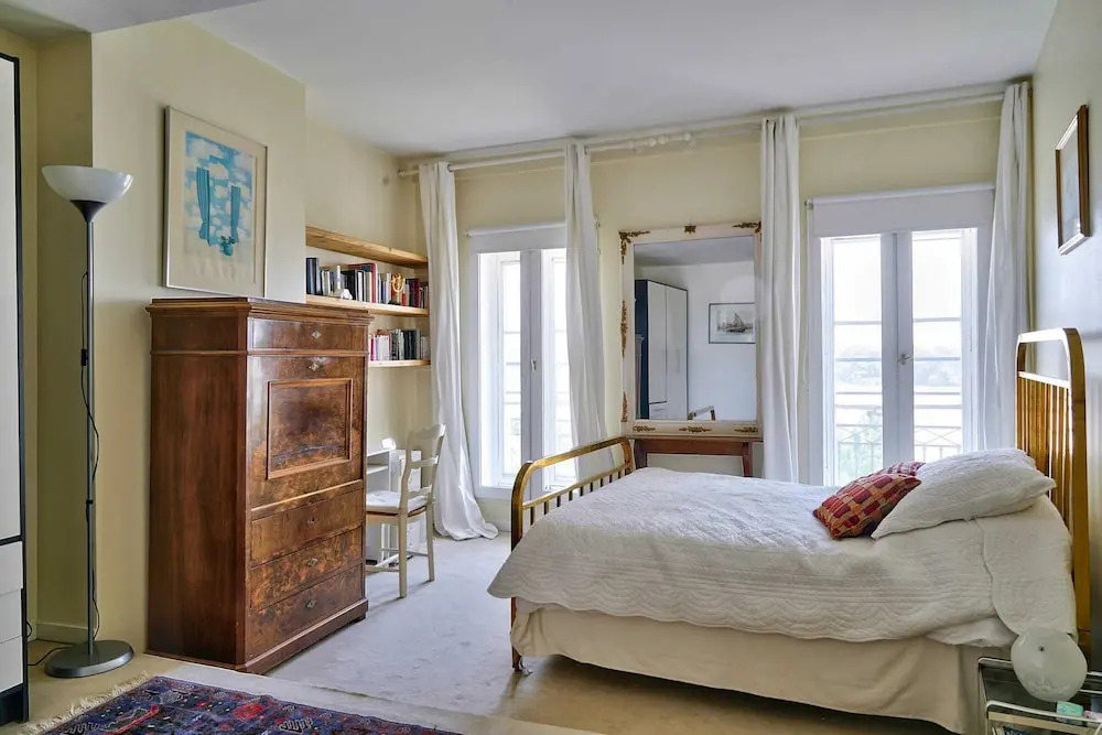 Splendid 160m2 Apartment With Terrace