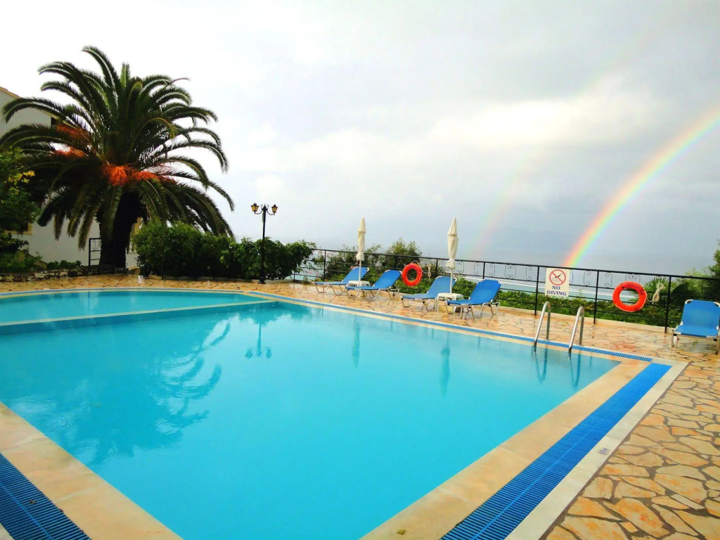 Dionysos Apartments
