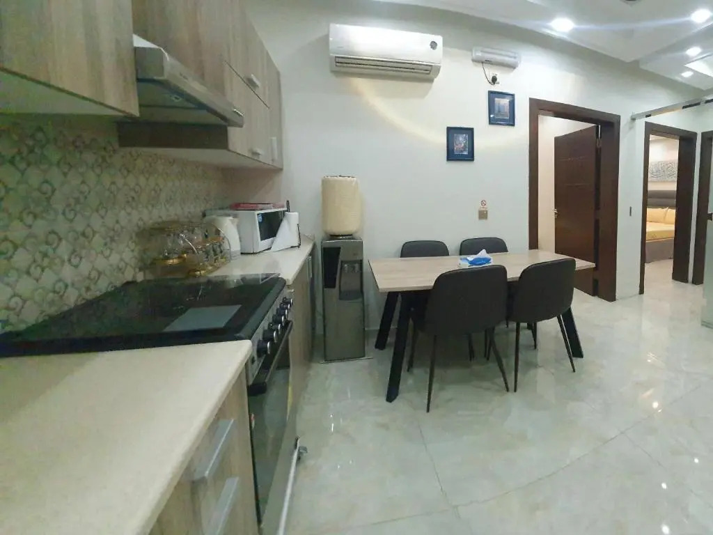 Kayan Apartments