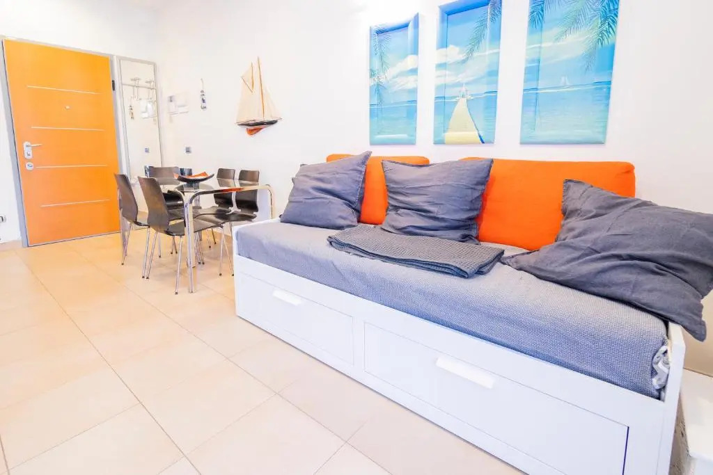 113 - Casa Le Terrazze in centro 100 metri Mare Spiaggia, BOX AUTO GRATIS
