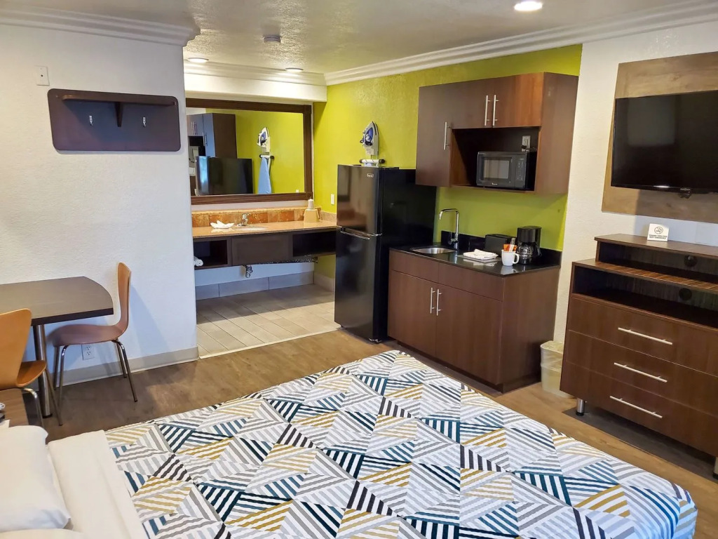 Studio 6-National City, CA - Naval Base San Diego