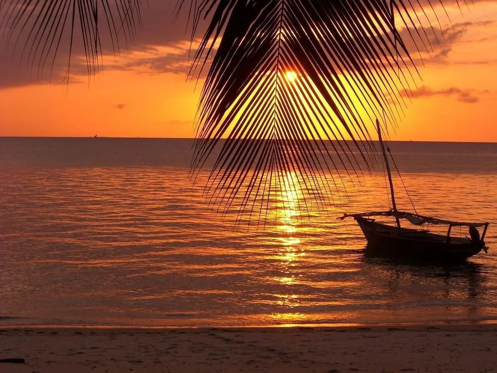 Sunrise Hotel & Resort