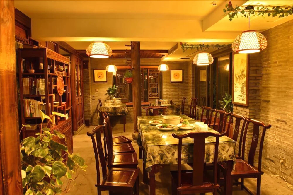 Yangzhou Manzhu Inn