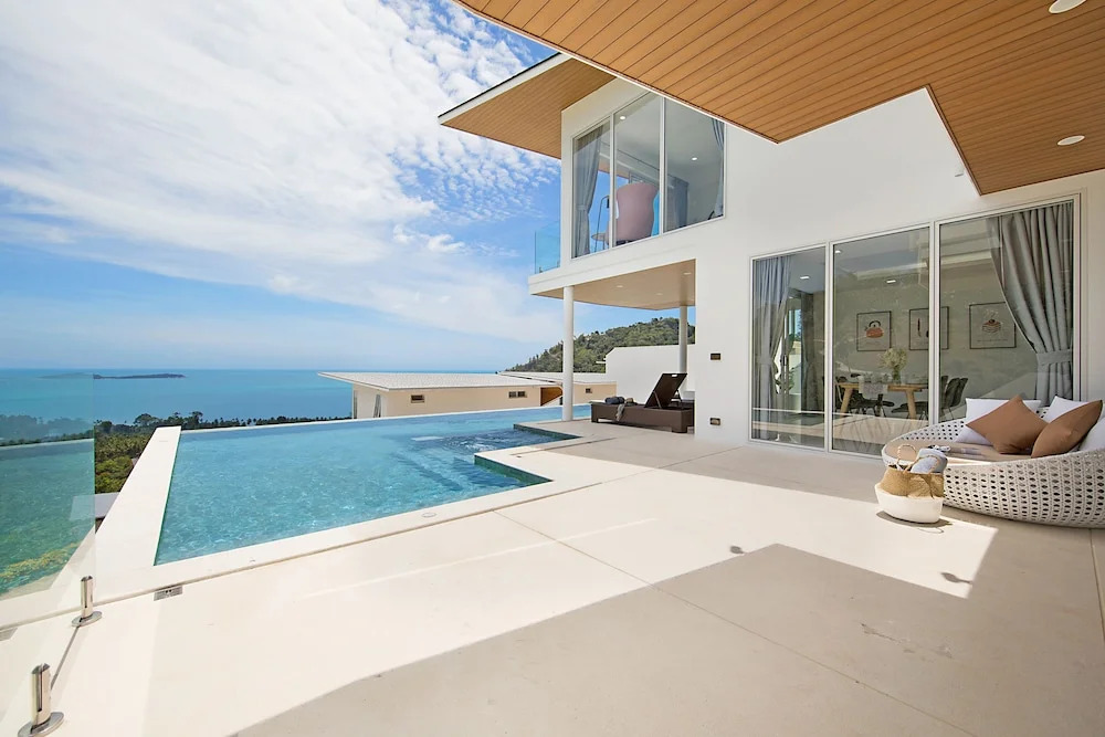 Villa Flair Luxury 4-BR sea views
