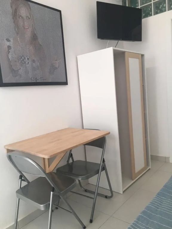 Studio in Quartu Sant'elena, With Enclosed Garden and Wifi - 800 m Fro