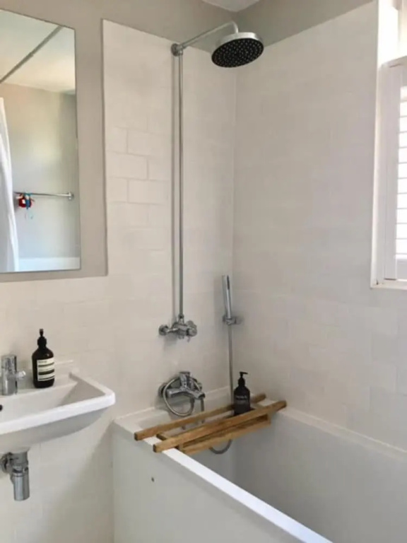 3 Bedroom Family Home In Brighton Sleeps 6