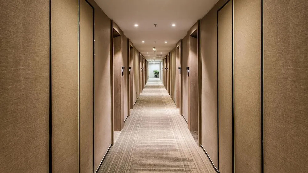 Zhangjiagang Suning Auraya Hotel