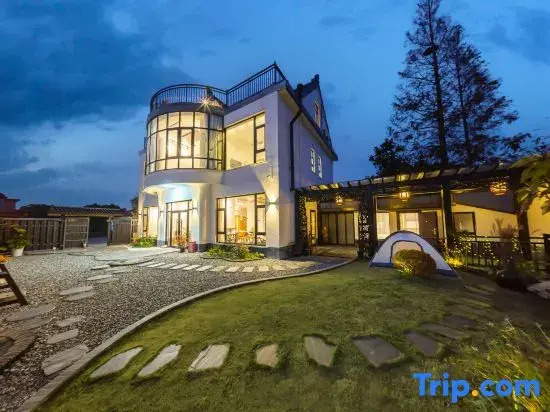 Yueyingju Homestay