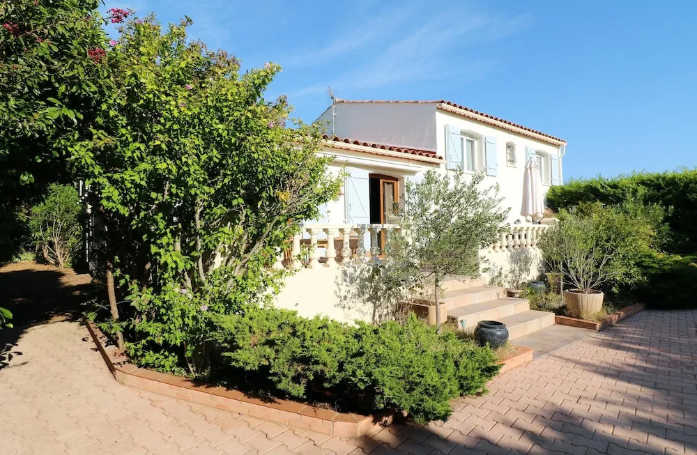 Villa With 3 Bedrooms in Saint-georges-d'orques, With Private Pool, En