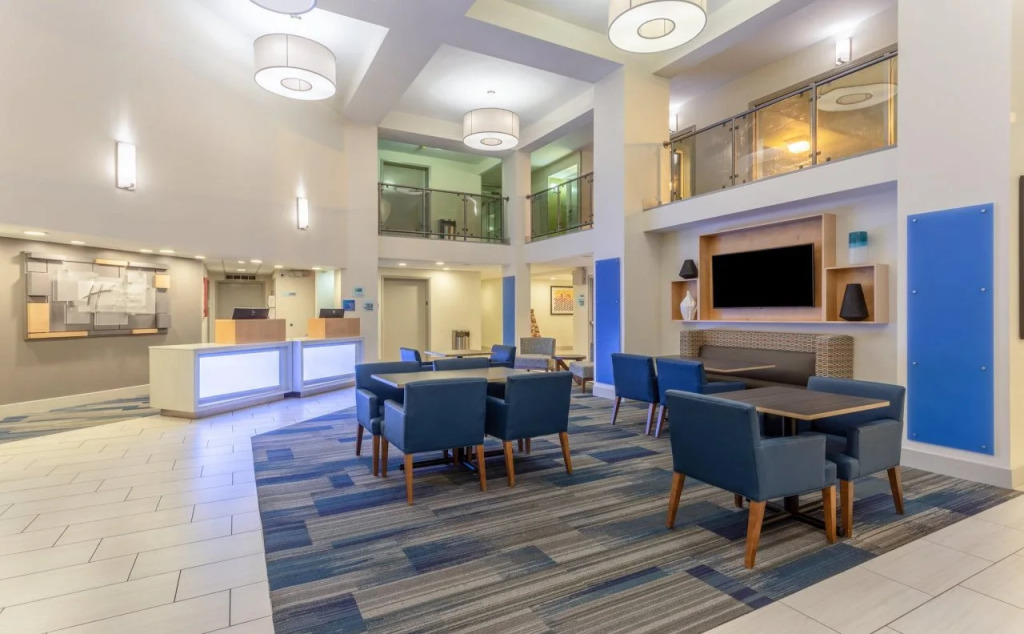 Holiday Inn Express Scottsburg by IHG