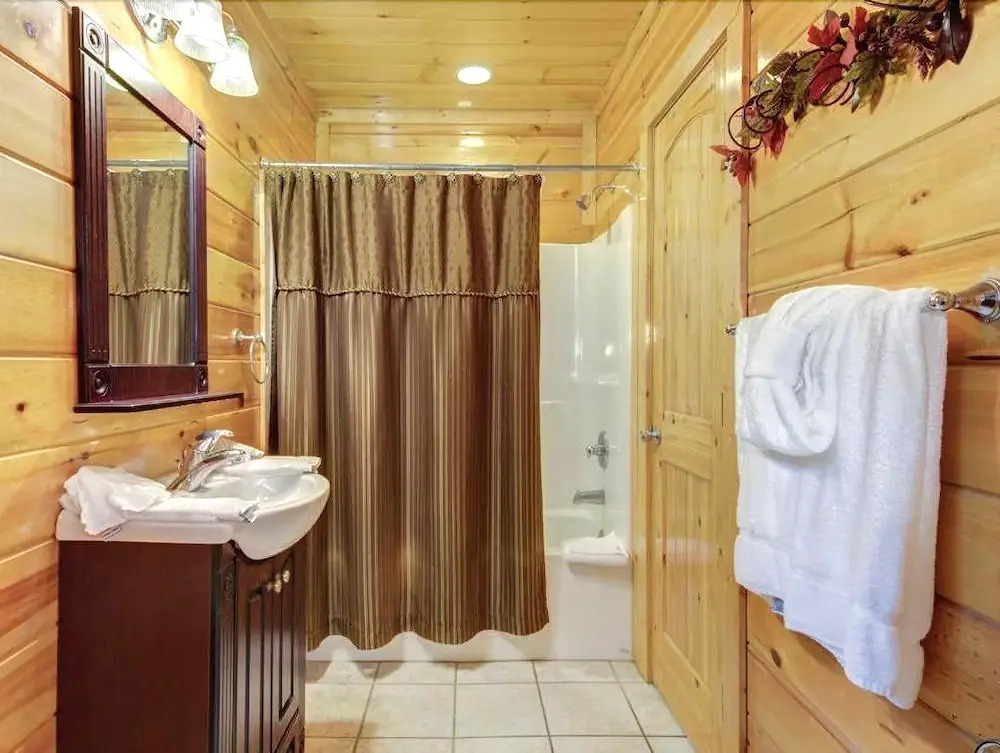 Love Shack - One Bedroom Cabin