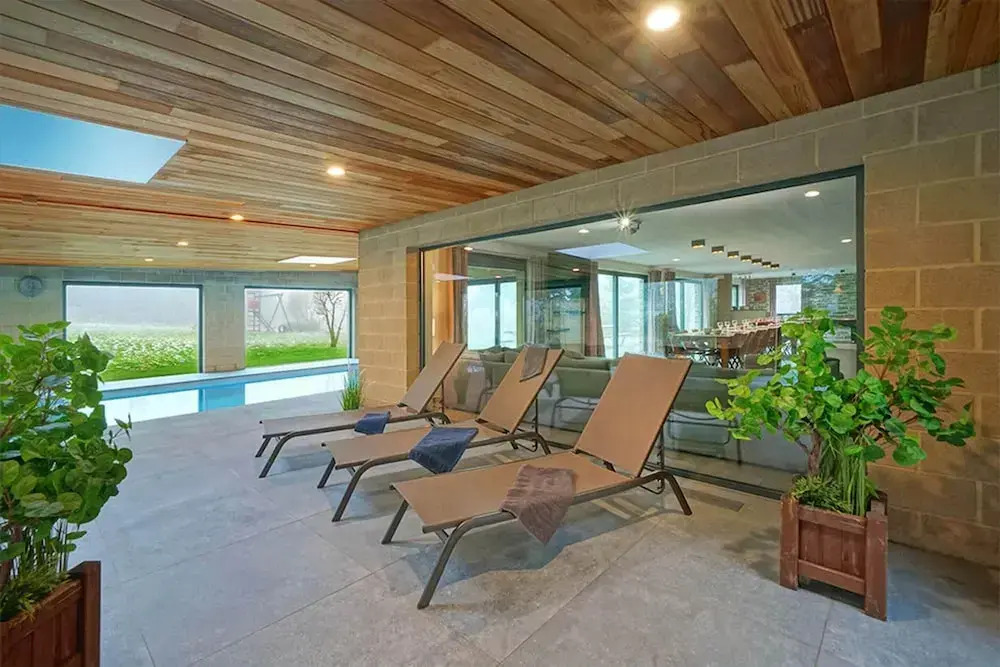A Stylish Villa in a Green Setting, With a Fully Equipped Wellness Center
