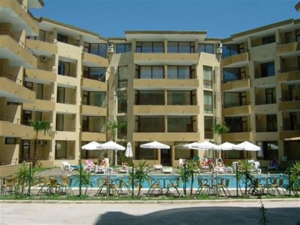 Complex Sands Holiday Apartments