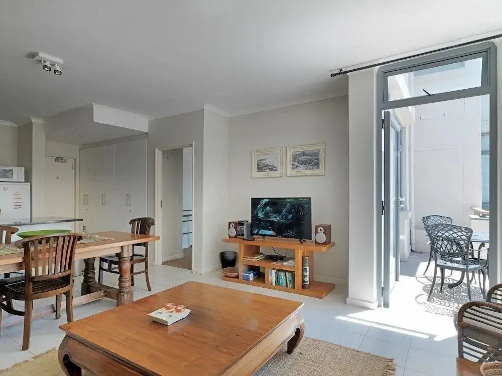 Luxury Self Catering Accommodation at Muizenberg East Beaches