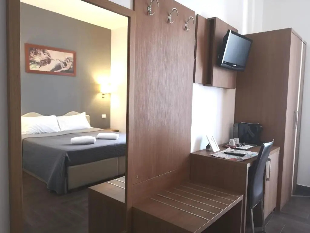 Rome Travellers Hotel