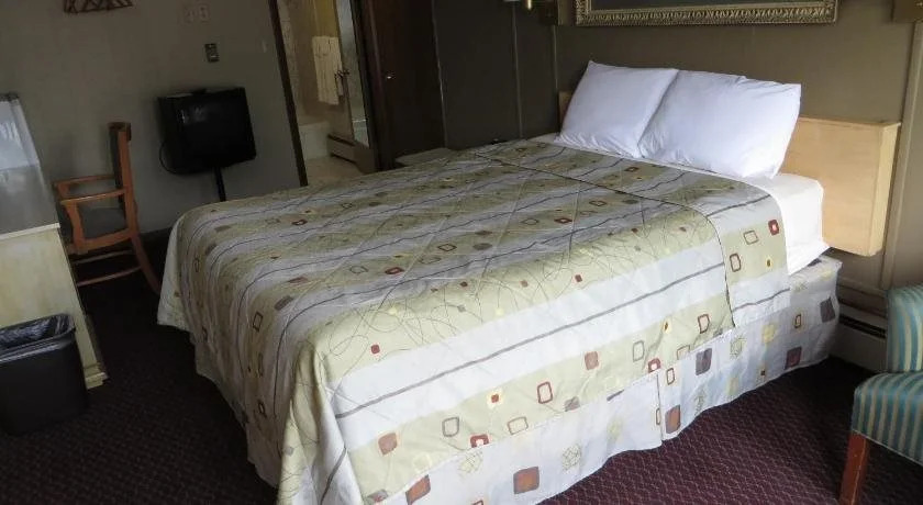 Economy Inn