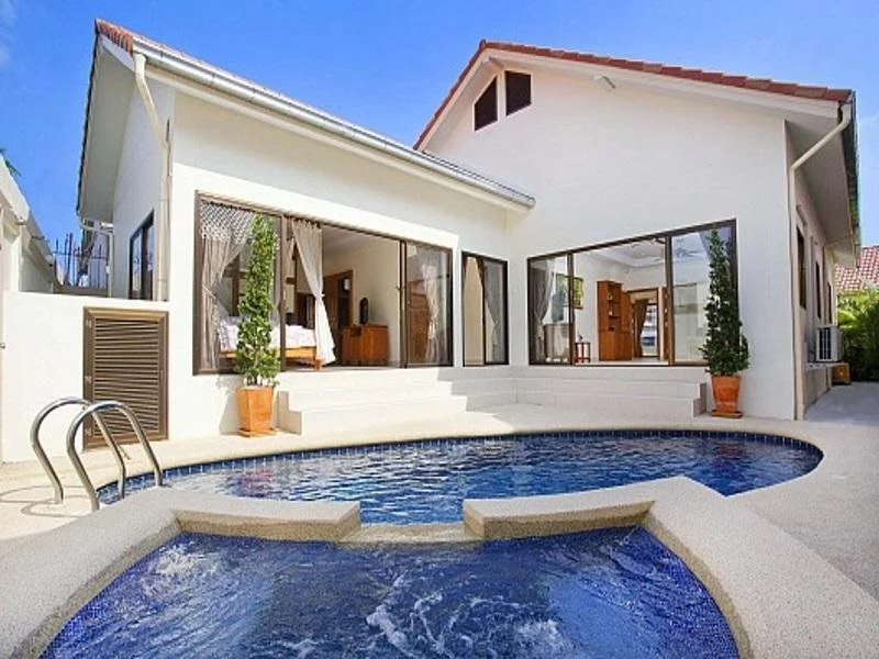 Deeji Villa