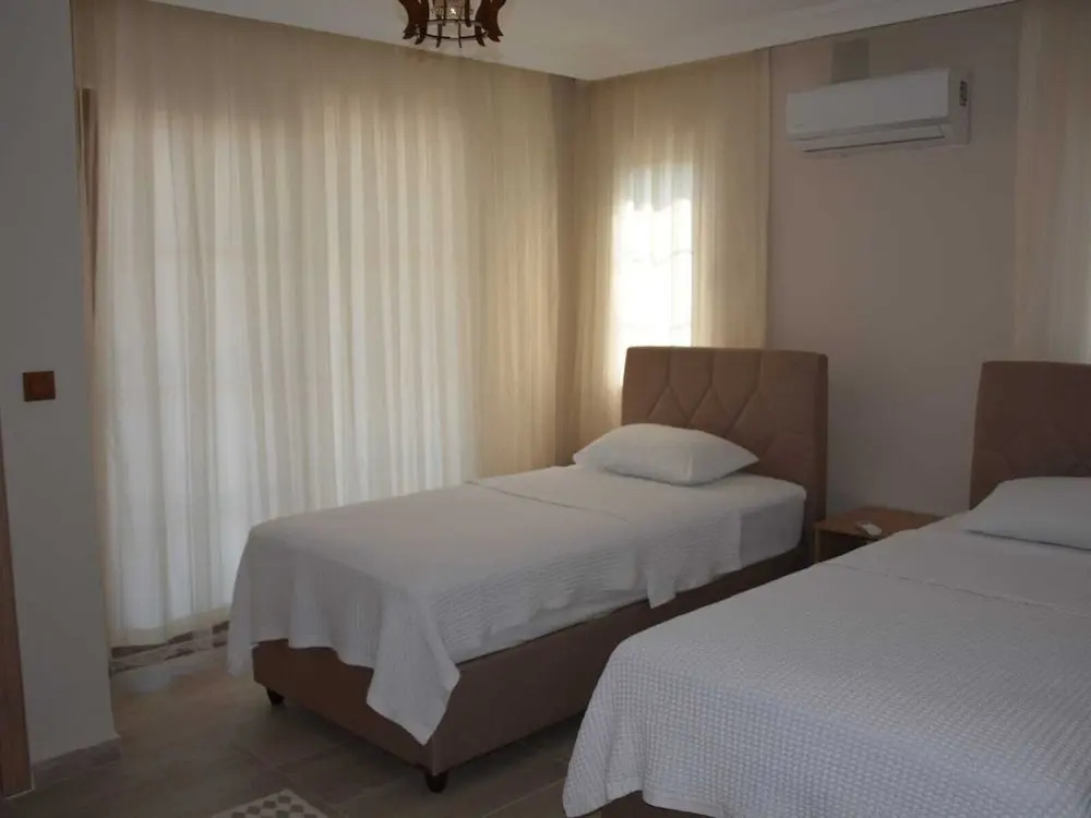 Stunning 4-bed Villa Konak Private & Pool