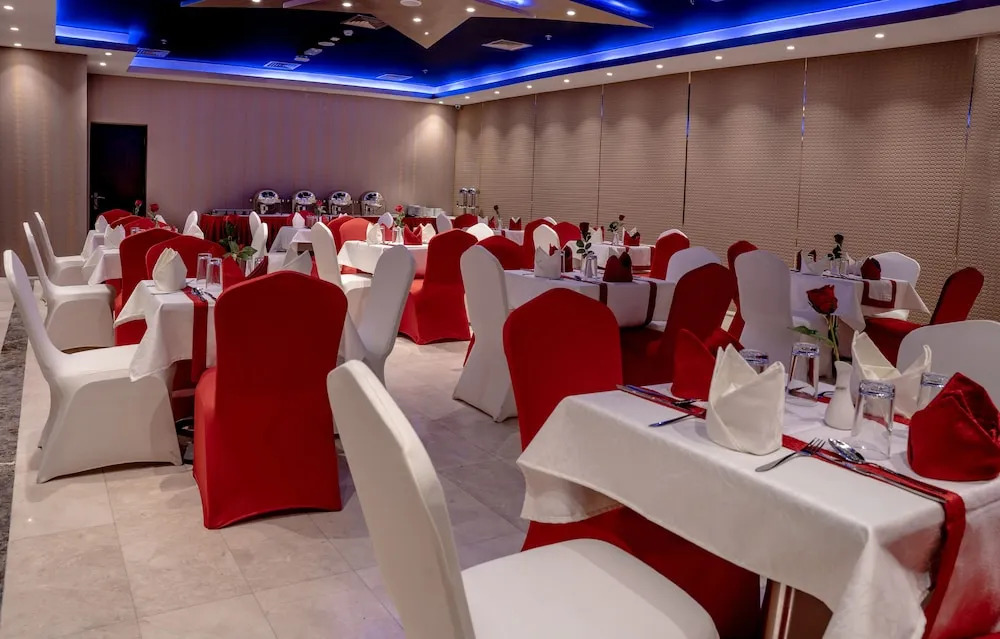 Raha Hotel