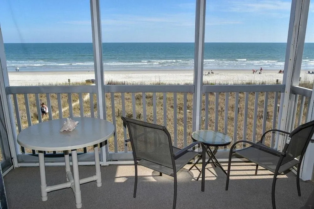 Palmetto Dunes 204 - 2 Br Condo