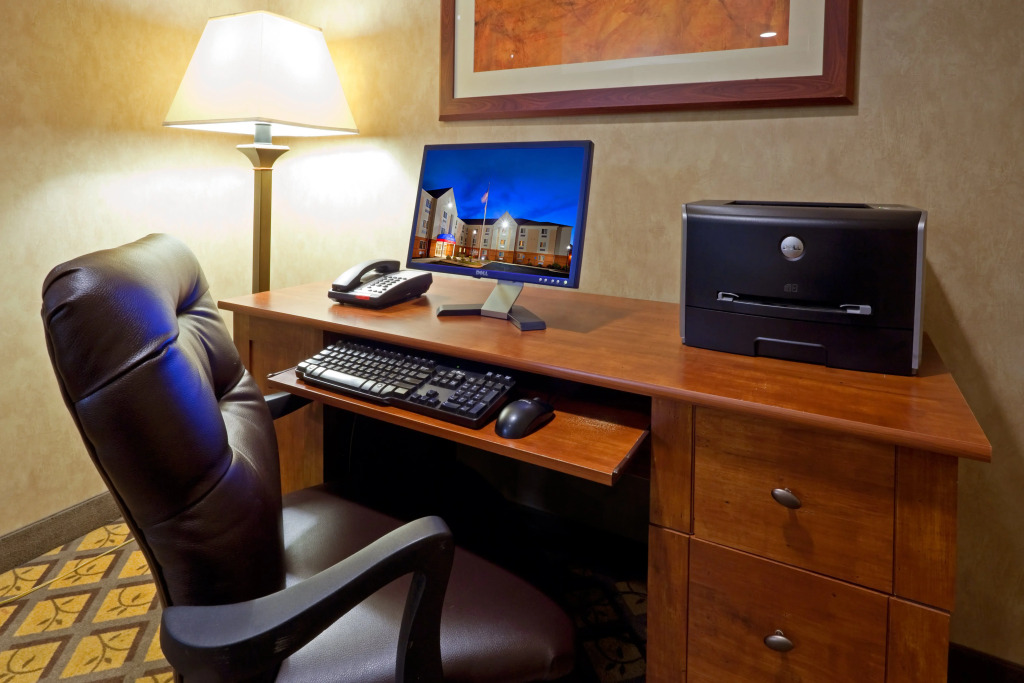 Candlewood Williamsport by IHG
