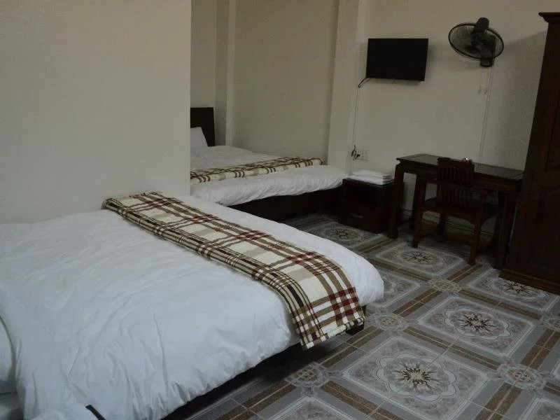 Mac Tu Khoa Hostel