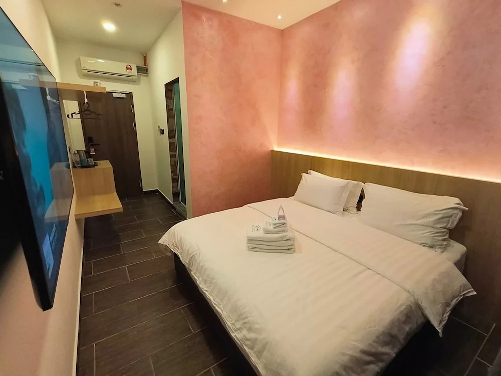 Reds Hotel