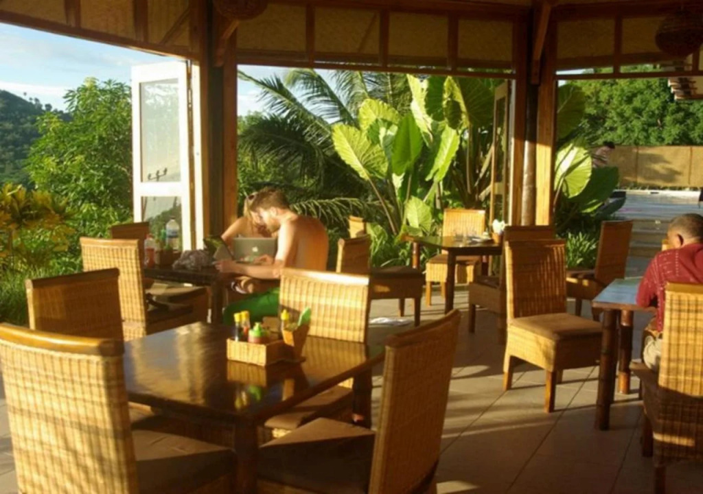 Golo Hilltop Hotel