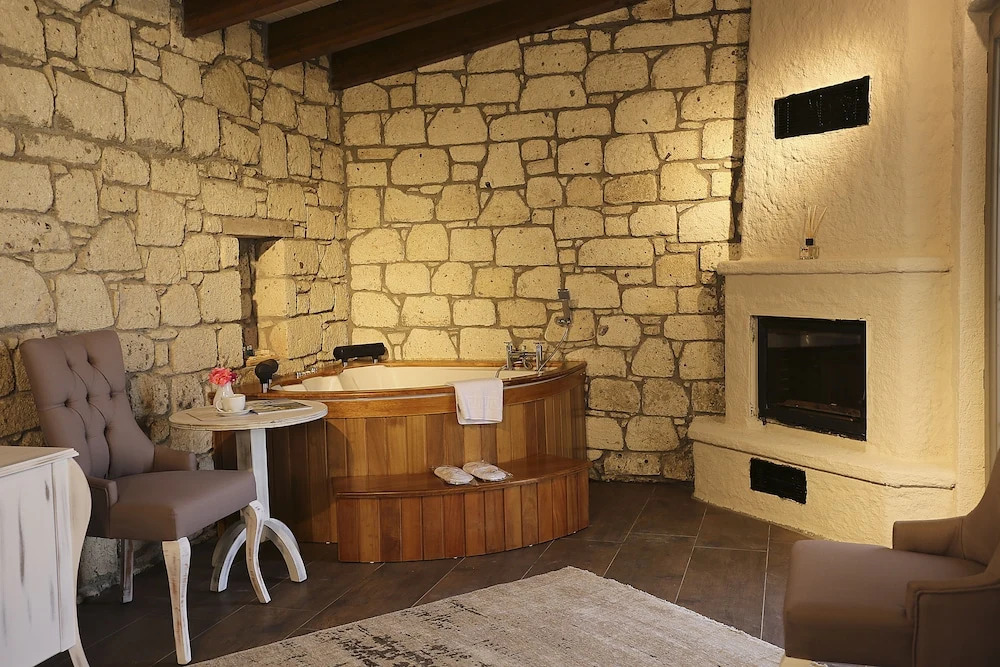 LA BİEN ALAÇATI by ALİİS