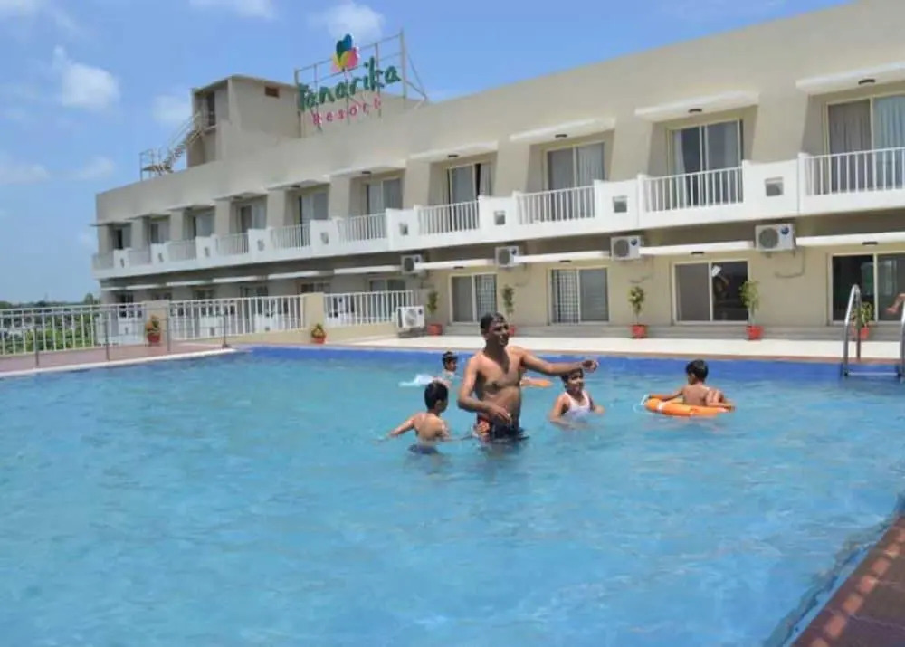 Tanarika Resort
